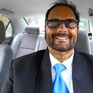 Meet your Posher, Roy